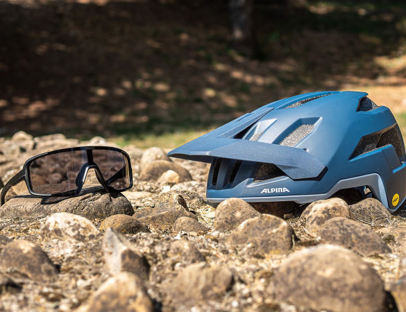 [TEST] Alpina Taunus MIPS & Lumin: protezione evoluta e stile per il trail riding