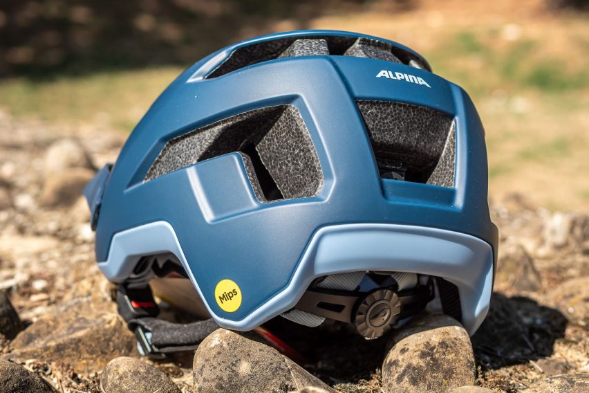 Alpina Taunus MIPS & Lumin - test review - casco retro 3/4