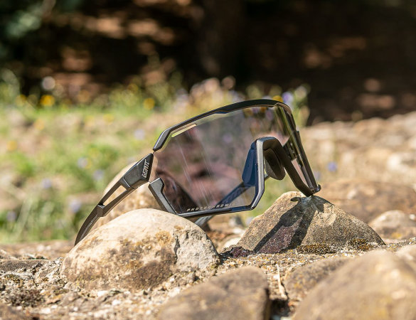 Leatt RideViz Pro Photochromic - test review - cover