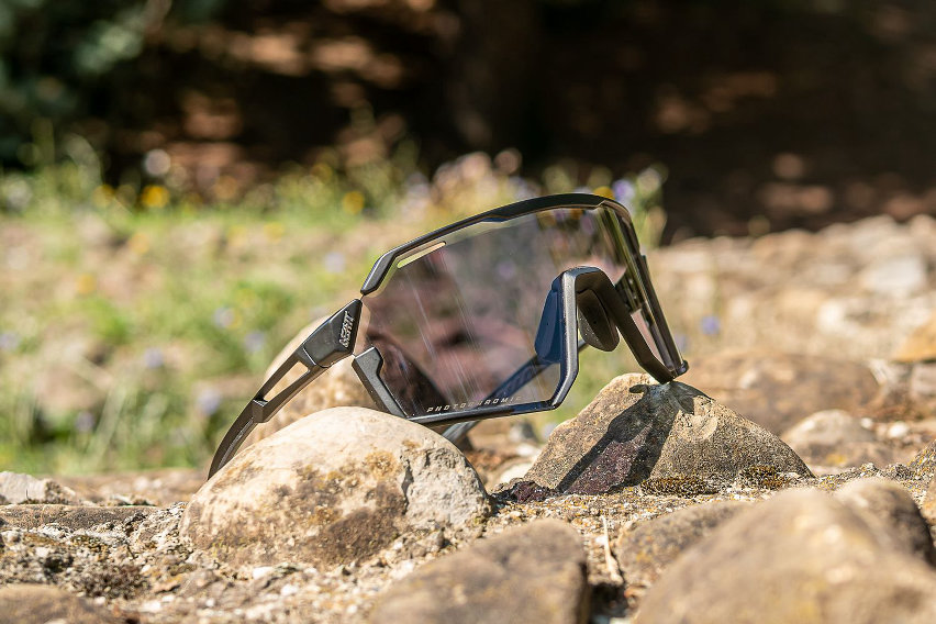 Leatt RideViz Pro Photochromic - test review - cover