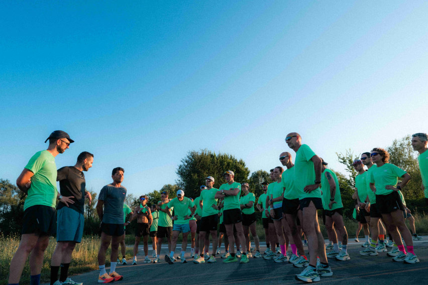 "Partecipanti alla New Balance Run Experience Vicenza al Centro Tennis"
