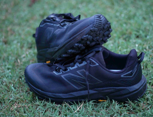 New Balance Rebel Trail nera