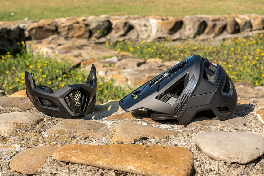 Leatt MTB Enduro 4.0 - short test casco 2-in-1 - mentoniera smontata