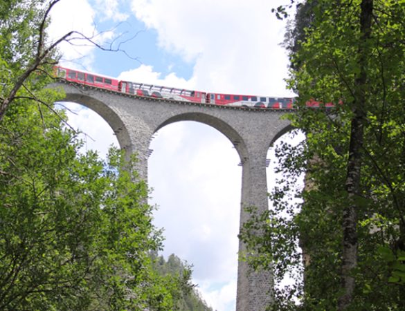 Trenino Rosso dell’Albula: da Davos a Tirano tra eMTB, treni storici e panorami alpini. Cap. 2