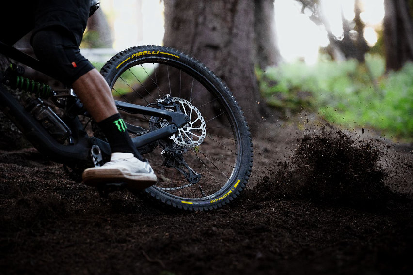 Pirelli Scorpion Gravity - pneumatici mtb - cover