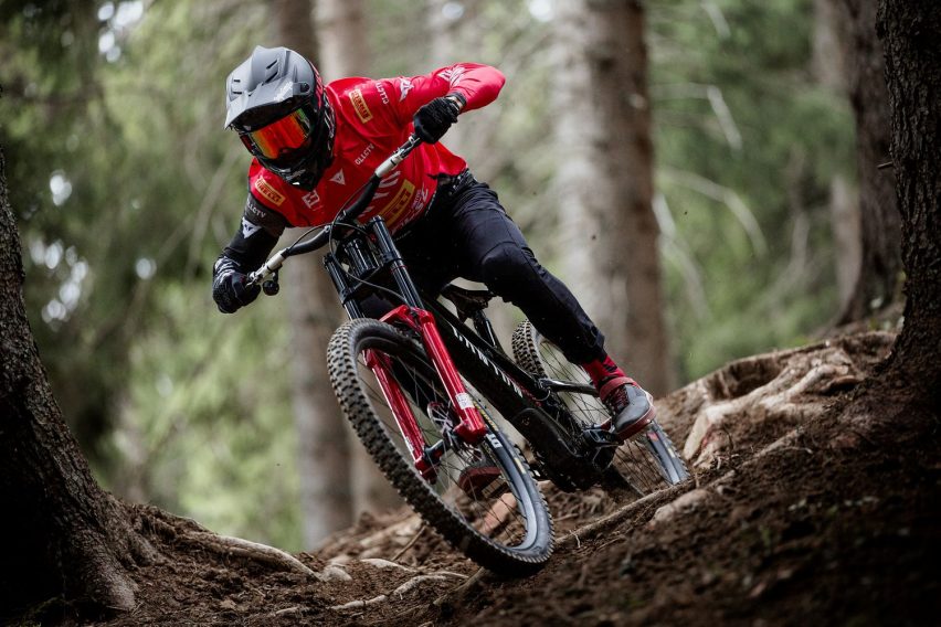 Pirelli Scorpion Gravity - pneumatici mtb - Fabien Barel action