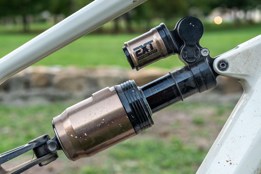 EXT Aria V2 - ammortizzatore ad aria Enduro/Gravity - lato dx