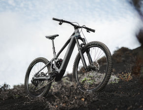 Mondraker Zendit R e Zendit S con motore Avinox M2S e batteria da 800 Wh - cover