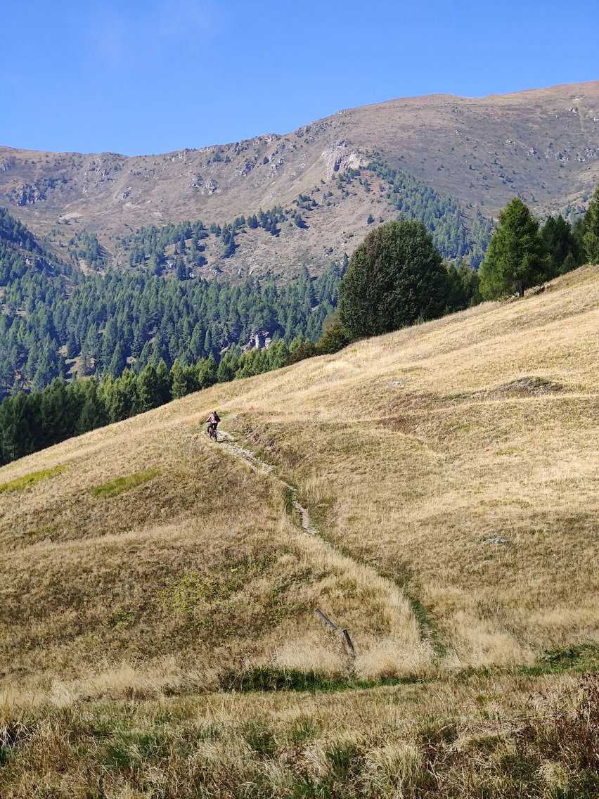Valbeat Ciclomusic Festival con Bosch e-Bike Systems e Thok TP4-S - verso cima panarotta