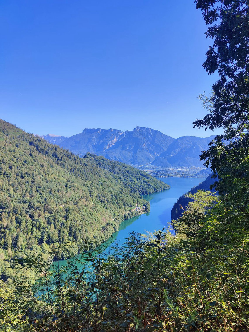 Valbeat Ciclomusic Festival con Bosch e-Bike Systems e Thok TP4-S - lago di levico da tenna