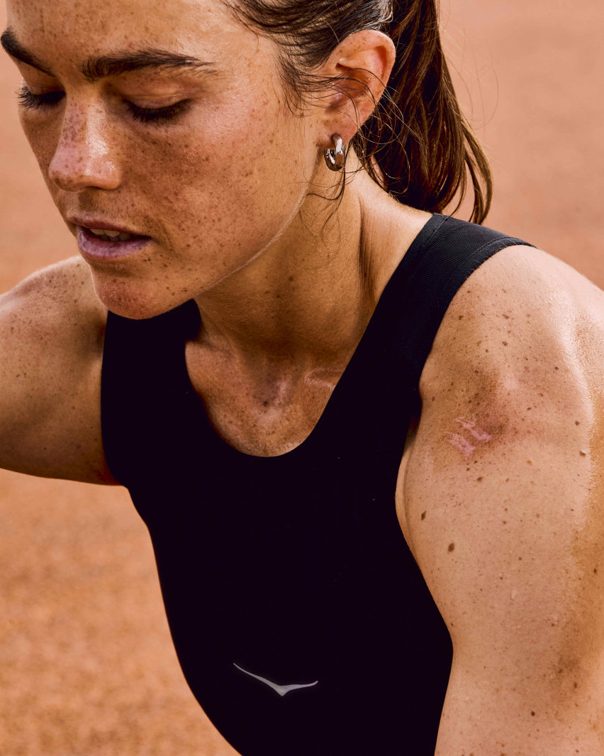 Dal 1° ottobre al via le iscrizioni per il progetto dedicato ai runner sub-élite. HOKA rilancia una delle iniziative più interessanti dedicate al running su strada con la seconda edizione di PB Protocol, un programma pensato per accompagnare gli atleti amatoriali più competitivi verso il raggiungimento del proprio personal best in maratona.