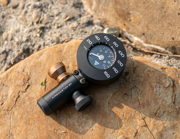 Topeak Airbooster G+ - manometro analogico con adattatore CO2 - cover