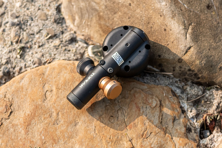 Topeak Airbooster G+ - manometro analogico con adattatore CO2 - 02