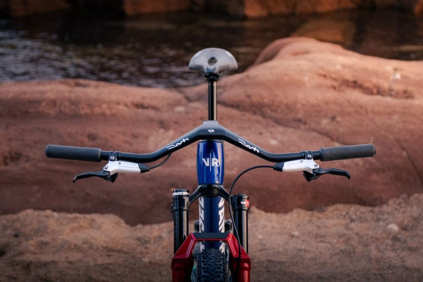 Van Rysel RCR‑XC da 32 pollici - nuova MTB da gara XC - cockpit