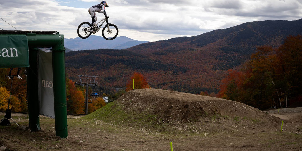 Bouladou e Meier‑Smith vincono l’ultima DH di Lake Placid. Vermette e Höll campioni 2026