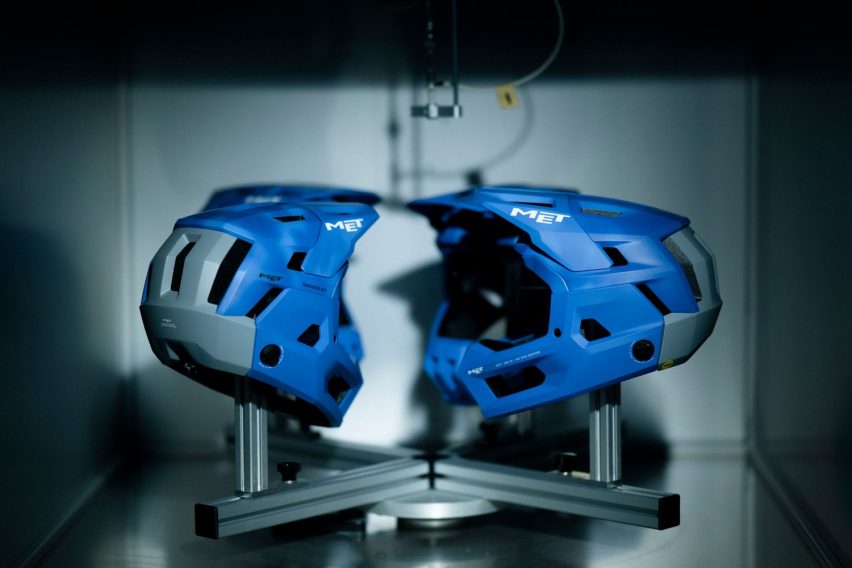 met parachute mcr 2 - casco integrale convertibile - lab 1